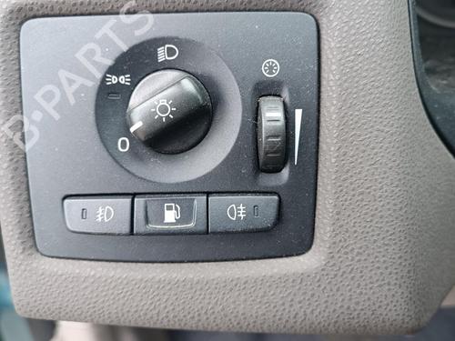 Headlight switch VOLVO C30 (533) D5 BP27124127I24