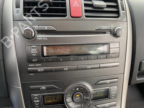 Autoradio TOYOTA AURIS (_E15_) 2.0 D-4D (ADE150_, ADE150R) (126 hp) 32086651