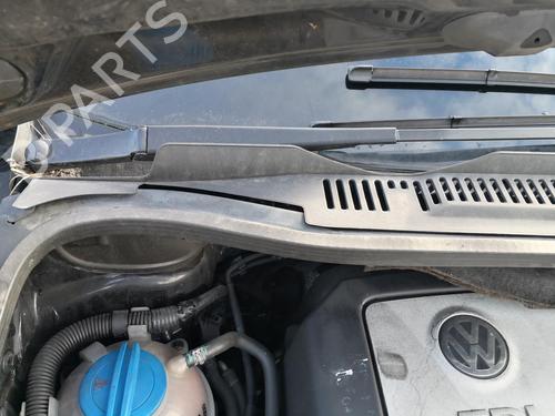 Used Front windshield wiper arm VW TOURAN (1T1, 1T2) 2.0 TDI (136 hp) 27130187