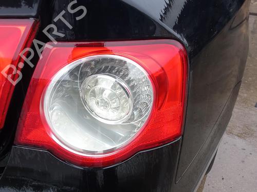 Achterlicht rechts VW PASSAT B6 (3C2) 1.4 TSI (122 hp) 27137239