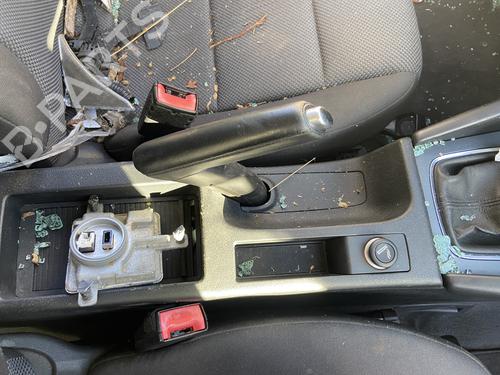 Used Seat buckle AUDI A3 Sportback (8PA) 1.6 TDI (105 hp) 30438952