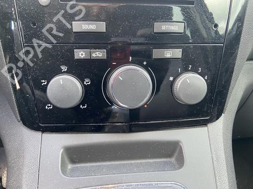 Used Climate control Climate control OPEL ZAFIRA / ZAFIRA FAMILY B (A05) 1.7 CDTI (M75) (110 hp) 30399793 30399793