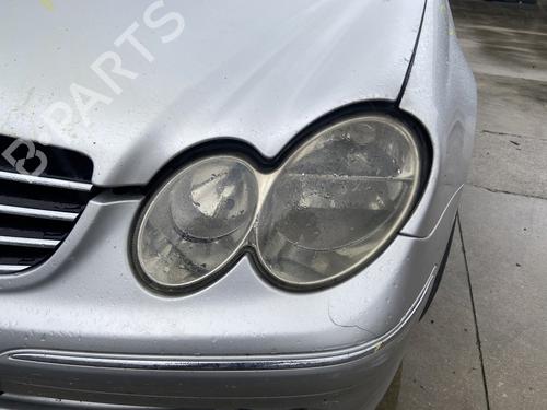 Used Left headlight MERCEDES-BENZ CLK (C209) CLK 270 CDI (209.316) (170 hp) 28473854