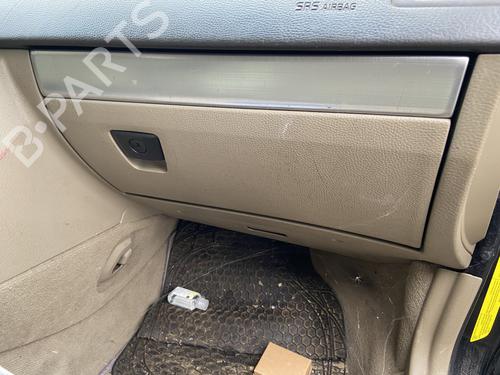 Used Glove box VOLVO XC90 I (275) D5 AWD (185 hp) 29814998