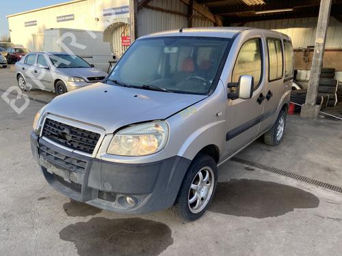 Left front seat FIAT DOBLO Box Body/MPV (223_) 1.3 D Multijet | BP29529575C15 - Image 3