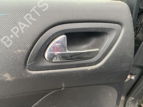 Venstre bagtil invendig håndtag PEUGEOT 308 SW I (4E_, 4H_) 1.6 HDi (109 hp) 32347342