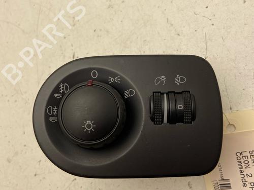 Used Headlight switch Headlight switch 36954496 36954496