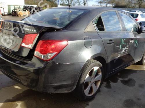 Støtfangerbjelke bak CHEVROLET CRUZE Hatchback (J305) 1.6 (124 hp) 27122557