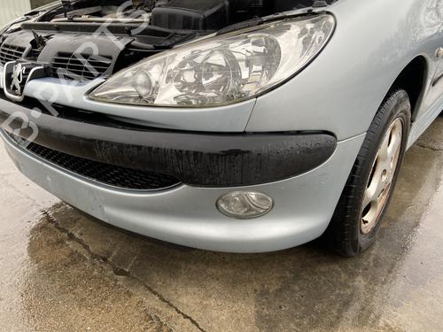 Used Front bumper Front bumper PEUGEOT 206 Hatchback (2A/C) 1.4 i (75 hp) 31334031 31334031