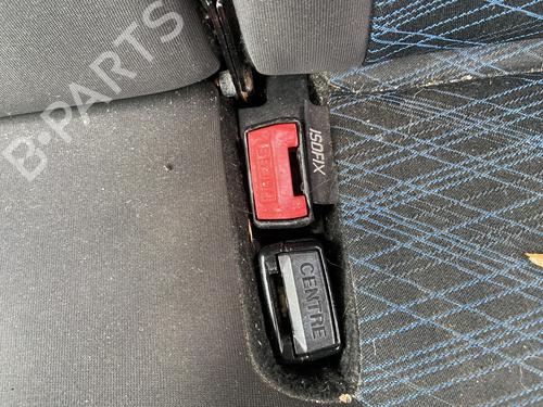 Used Seat buckle RENAULT CLIO III (BR0/1, CR0/1) 1.5 dCi (BR17, CR17) (86 hp) 30319855