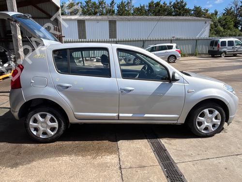 flk-dacia-sandero-2008-36287362 main image