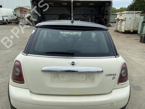 Bakluke CC/Kombi-Kupé MINI MINI (R56) Cooper D (109 hp) 27107508