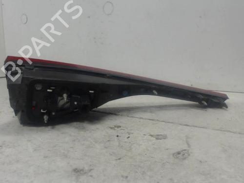 Used Right tailgate light Right tailgate light RENAULT MEGANE IV Hatchback (B9A/M/N_) 1.2 TCe 130 (B9MR) (130 hp) 27123324 27123324