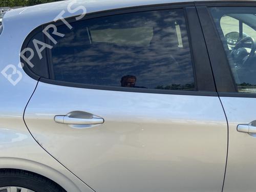 Right rear door PEUGEOT 208 I (CA_, CC_) 1.2 VTI 82 9671907480
