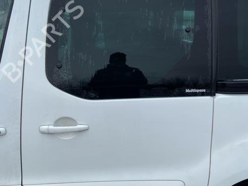 Used Rear left exterior door handle CITROËN BERLINGO MULTISPACE (B9) 1.6 HDi 110 (109 hp) 32121621