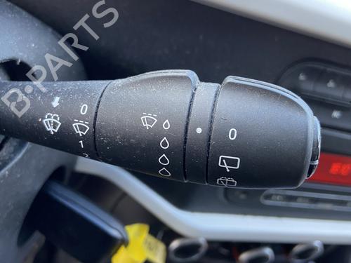 Used Steering column stalk RENAULT TWINGO III (BCM_, BCA_) 0.9 TCe 90 (BCM9, BCM2) (90 hp) 32067425