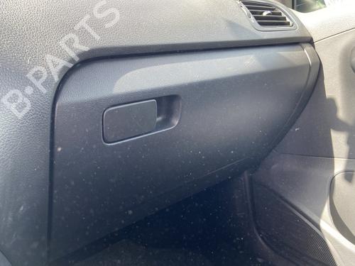 Hanskerom VW POLO V (6R1, 6C1) 1.2 (70 hp) 33022854