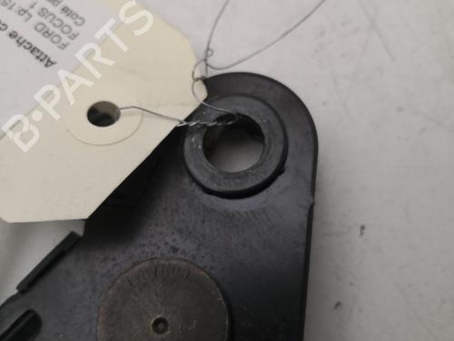 seat-buckle-ford-focus-i-daw-dbw-1998-1999-2000-2001-2002-2003-2004-2005-2006-2007-2008-2009-27103306 main image