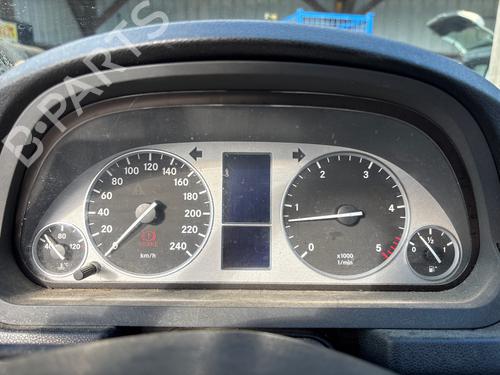 Peças MERCEDES-BENZ B-CLASS Sports Tourer (W245) B 200 CDI (245.208) 4992548