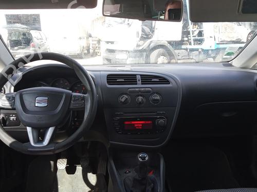 Used Steering column SEAT LEON (1P1) 1.9 TDI (105 hp) 27135076