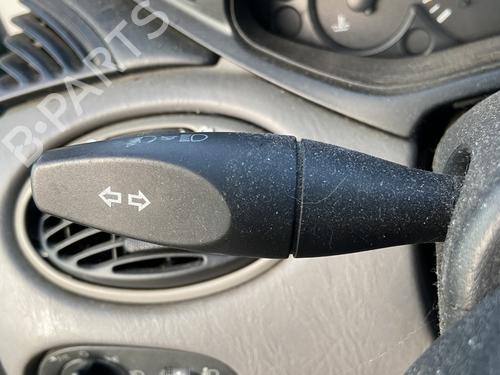 Interruttore FORD FOCUS I (DAW, DBW) 2.0 16V (131 hp) 31944118