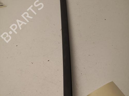 rear-right-quarter-glass-renault-clio-iii-br01-cr01-2005-2006-2007-2008-2009-2010-2011-2012-2013-2014-32864886 main image