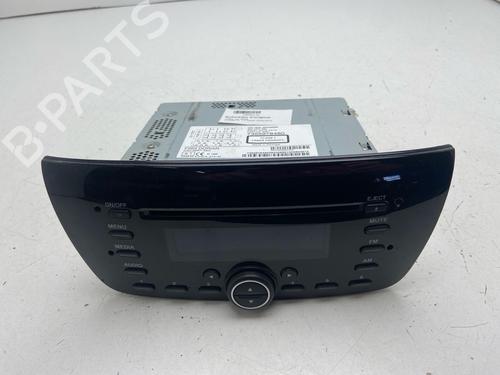 Used Radio Radio 37244807 37244807
