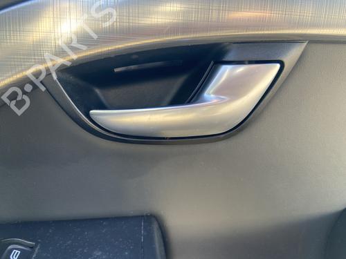 Used Front right interior door handle Front right interior door handle VOLVO S80 II (124) D5 (185 hp) 32720799 32720799