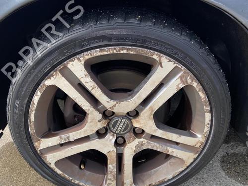 Felga VOLVO V70 II (285) D5 30748020