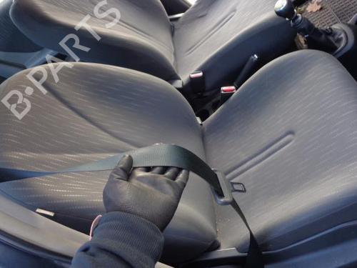 Høyre foran beltestrammer TOYOTA YARIS (_P9_) 1.4 D-4D (NLP90_, NLP90R) (90 hp) 27122473