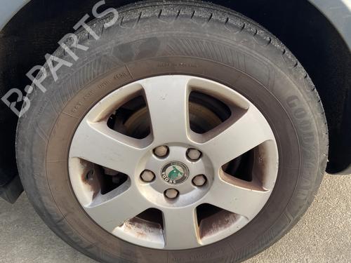 Used Left rear brake caliper Left rear brake caliper SKODA OCTAVIA II (1Z3) 1.9 TDI (105 hp) 32746108 32746108