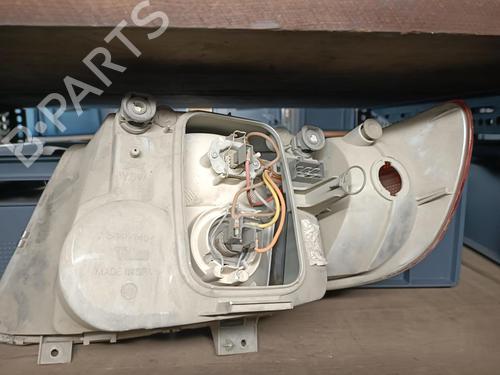 Right headlight MERCEDES-BENZ VITO Van (W638) 110 CDI 2.2 (638.094) | BP27126743C29 