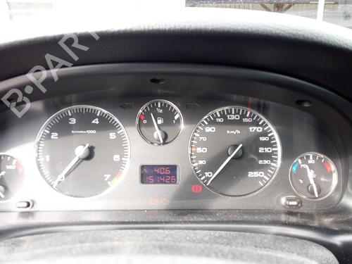 Used Instrument cluster PEUGEOT 406 (8B) 2.2 (158 hp) 27133433
