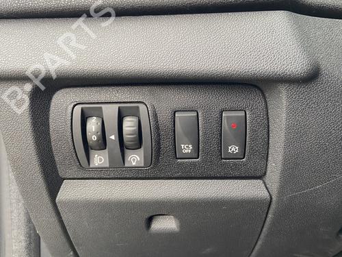 Used Headlight switch Headlight switch RENAULT MEGANE III Grandtour (KZ0/1) 1.5 dCi (KZ09, KZ0D, KZ1G, KZ29, KZ14, KZ1W, KZ10, KZ1F,... (110 hp) 32030470 32030470