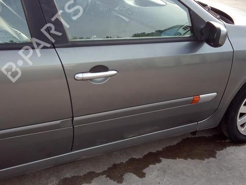 Used Right front door RENAULT LAGUNA II (BG0/1_) 1.9 dCi (107 hp) 27102476