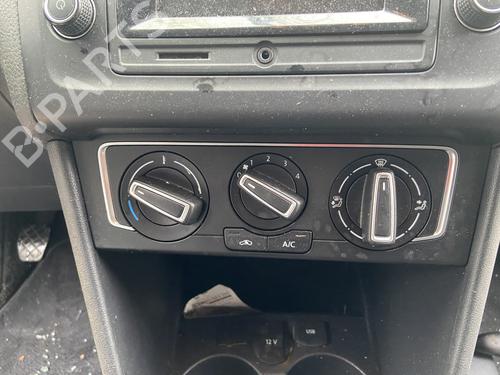 Used Climate control VW POLO V (6R1, 6C1) 1.4 TDI (75 hp) 32293603