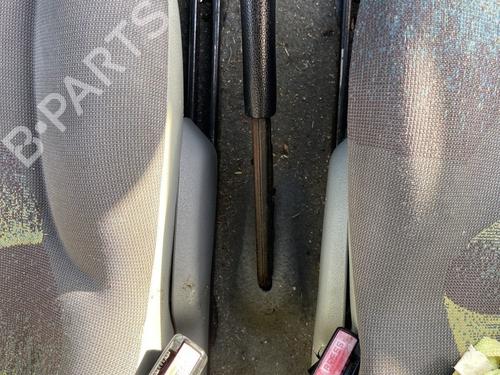 håndbremse RENAULT TWINGO I (C06_) 1.2 (C066, C068) (58 hp) 30707832