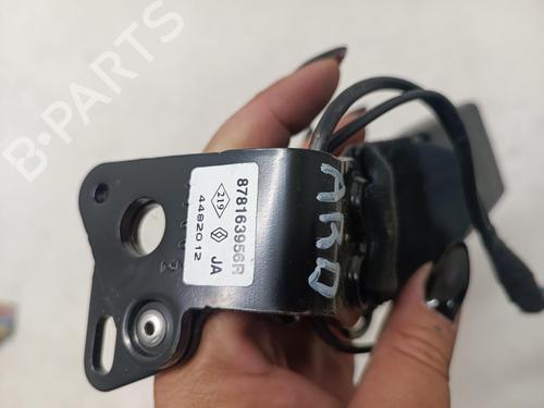 seat-buckle-renault-zoe-bfm_-2012-27125462 main image