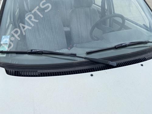 Used Front windshield wiper arm PEUGEOT 205 II (20A/C) 1.7 Diesel (60 hp) 28212292