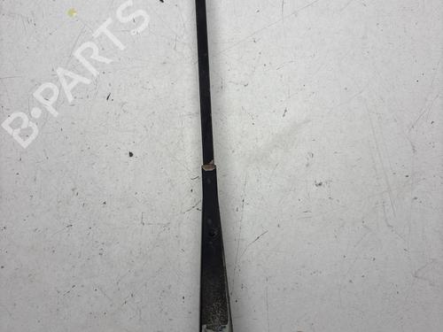 Used Front windshield wiper arm Front windshield wiper arm IVECO DAILY I Van 35-10 (10314204, 10314211, 10314212, 10314217, 10314411,... (92 hp) 36172630 36172630