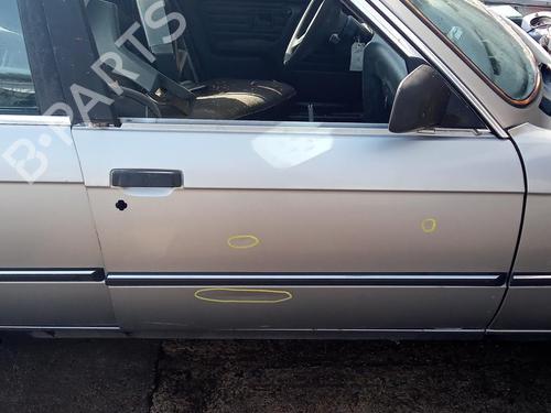 Used Right front door Right front door BMW 3 (E30) 316 (Ecotronic) (90 hp) 27134118 27134118