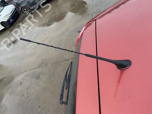 Antenne/Base FIAT GRANDE PUNTO (199_) 1.2 (65 hp) 30675553