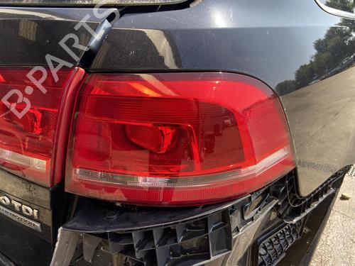Højre baglygte VW PASSAT B7 Variant (365) 2.0 TDI (140 hp) 27114432