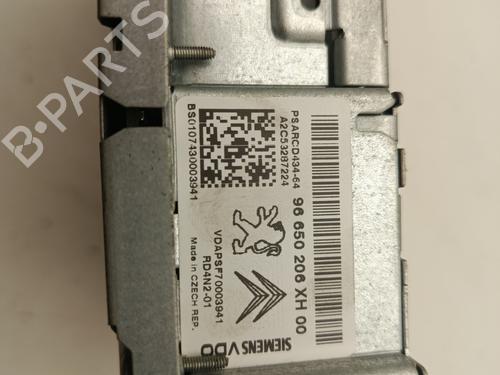 Used Radio Radio PEUGEOT 308 I (4A_, 4C_) 1.6 HDi (109 hp) 33218752 33218752