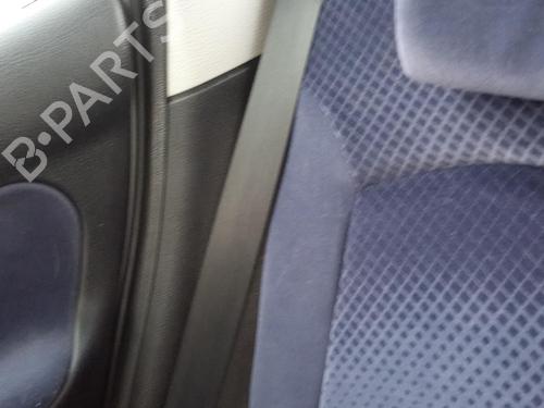 Høyre bak beltestrammer PEUGEOT 206 Hatchback (2A/C) 1.4 i (75 hp) 27101919