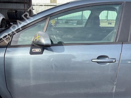 front-left-quarter-glass-citroen-c4-i-lc_-2004-2005-2006-2007-2008-2009-2010-2011-2012-2013-2014-39546553 main image