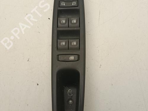 Used Left front window switch Left front window switch RENAULT SCÉNIC III (JZ0/1_) 1.9 dCi (JZ0J, JZ1J, JZ1K, JZ1S) (131 hp) 32749382 32749382