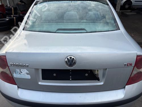 Used Tailgate lock Tailgate lock VW PASSAT B5.5 (3B3) 1.9 TDI (101 hp) 39713798 39713798