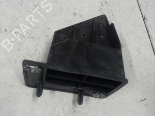 Used Front bumper bracket RENAULT ZOE (BFM_) ZOE (88 hp) 27128889