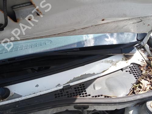 Used Front wiper motor DACIA SANDERO 1.4 (BS0C, BS0A, BS0G, BS1F, BS0E) (75 hp) 27135139